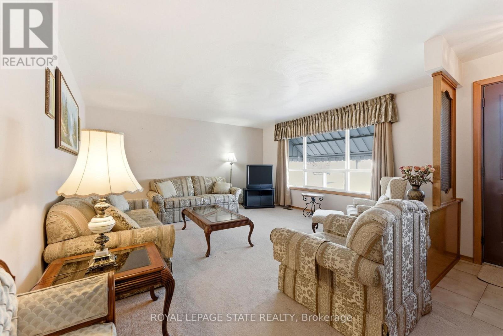 45 Cromwell Crescent, Hamilton, Ontario  L8G 2E9 - Photo 11 - X12851510