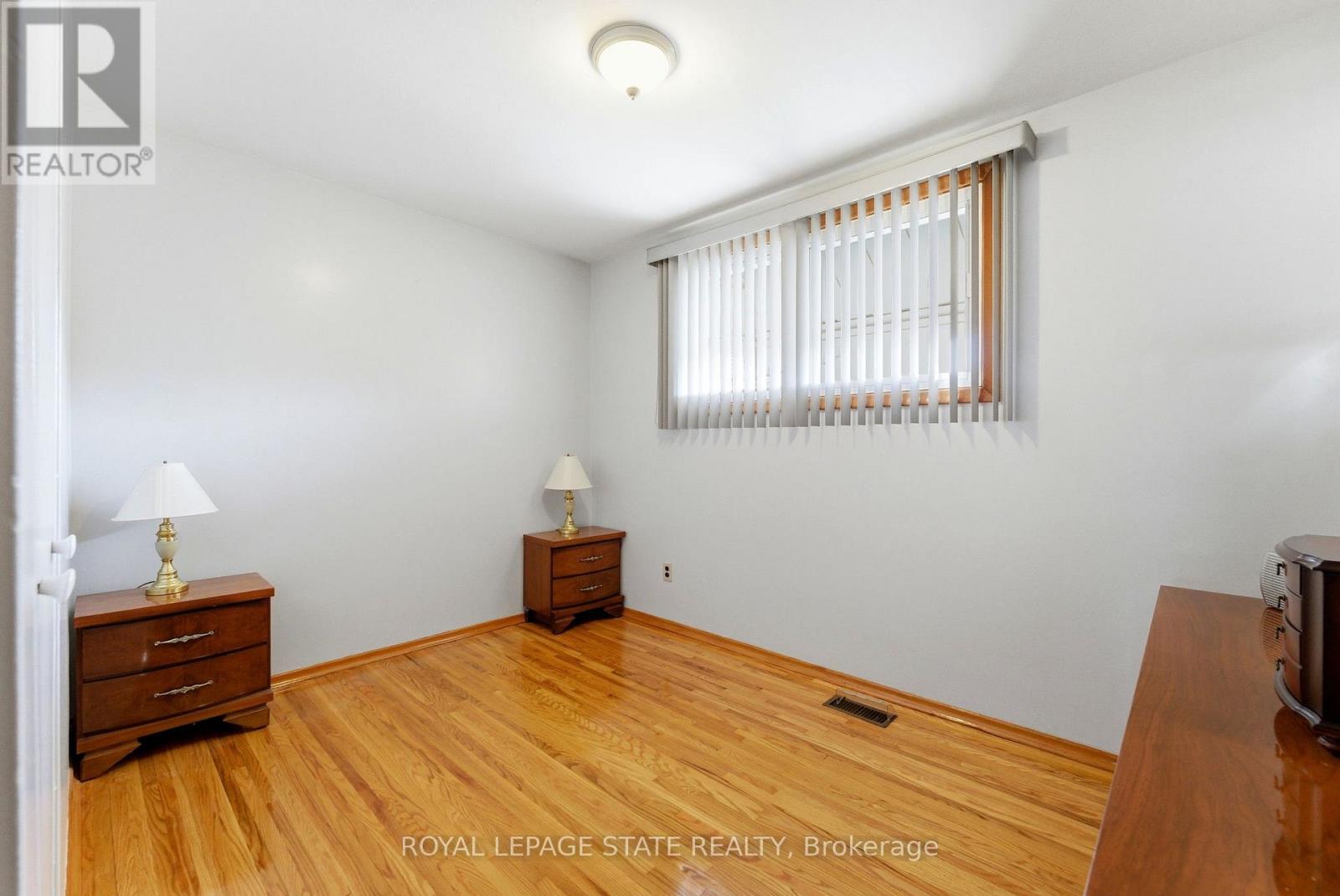 45 Cromwell Crescent, Hamilton, Ontario  L8G 2E9 - Photo 18 - X12851510