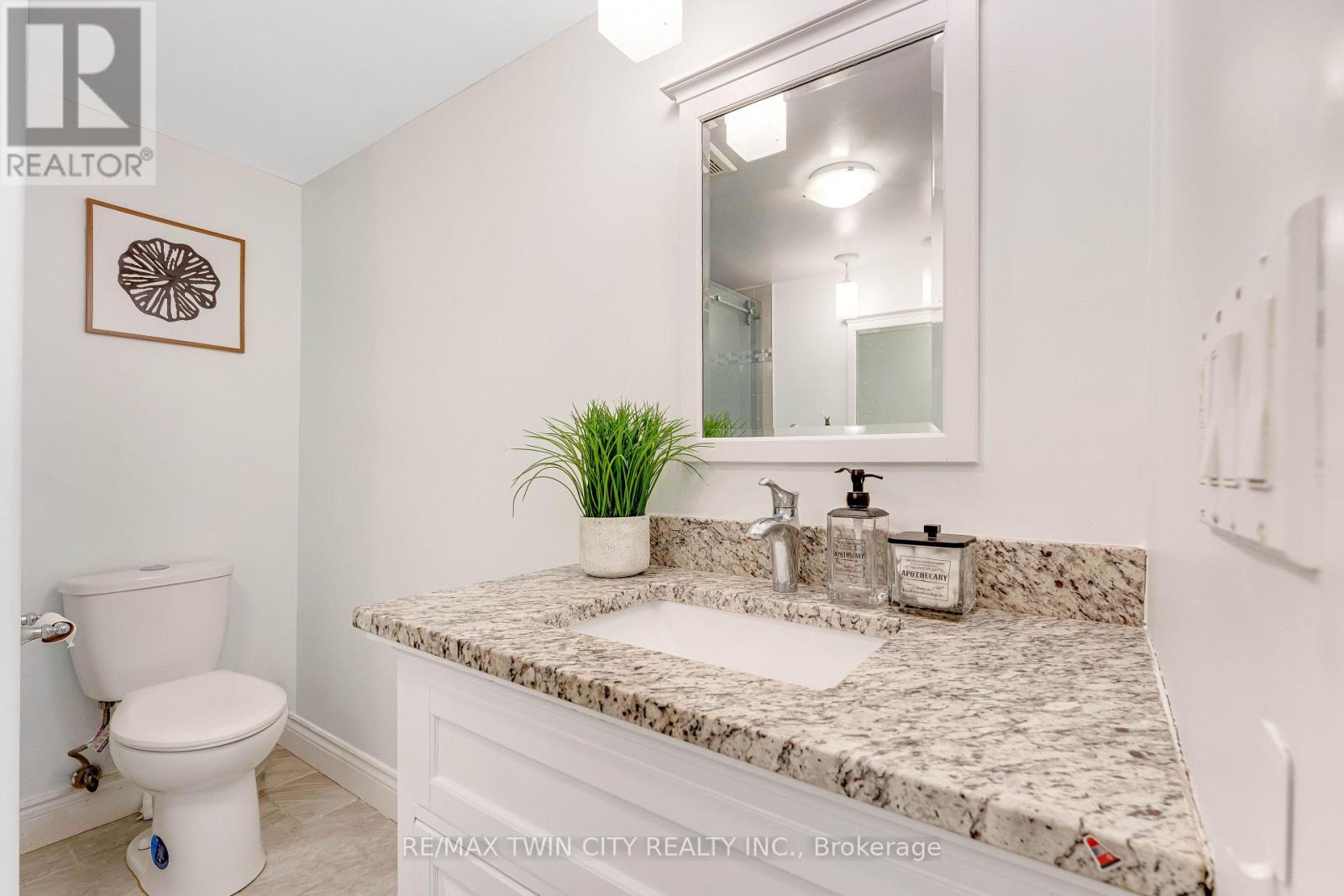 102 - 250 Glenridge Drive, Waterloo, Ontario  N2J 4H8 - Photo 26 - X12851578