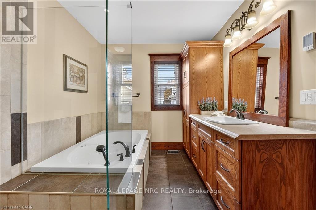 3952 Victoria Avenue W, Lincoln, Ontario  L0R 2C0 - Photo 15 - X12851618