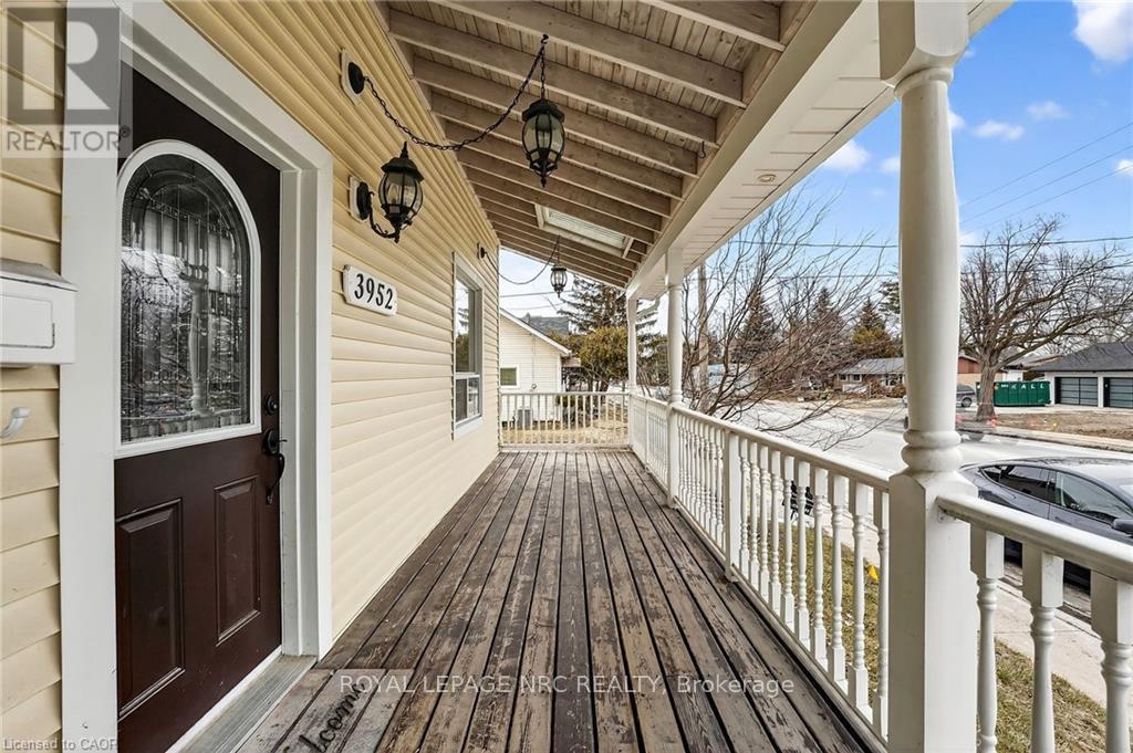 3952 Victoria Avenue W, Lincoln, Ontario  L0R 2C0 - Photo 2 - X12851618