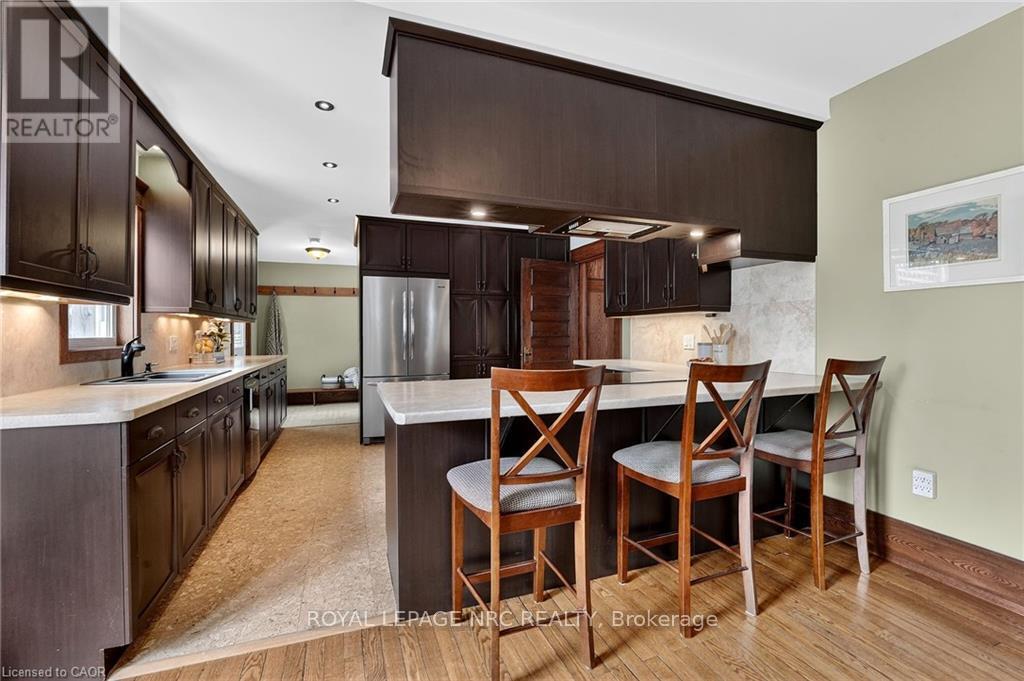 3952 Victoria Avenue W, Lincoln, Ontario  L0R 2C0 - Photo 7 - X12851618