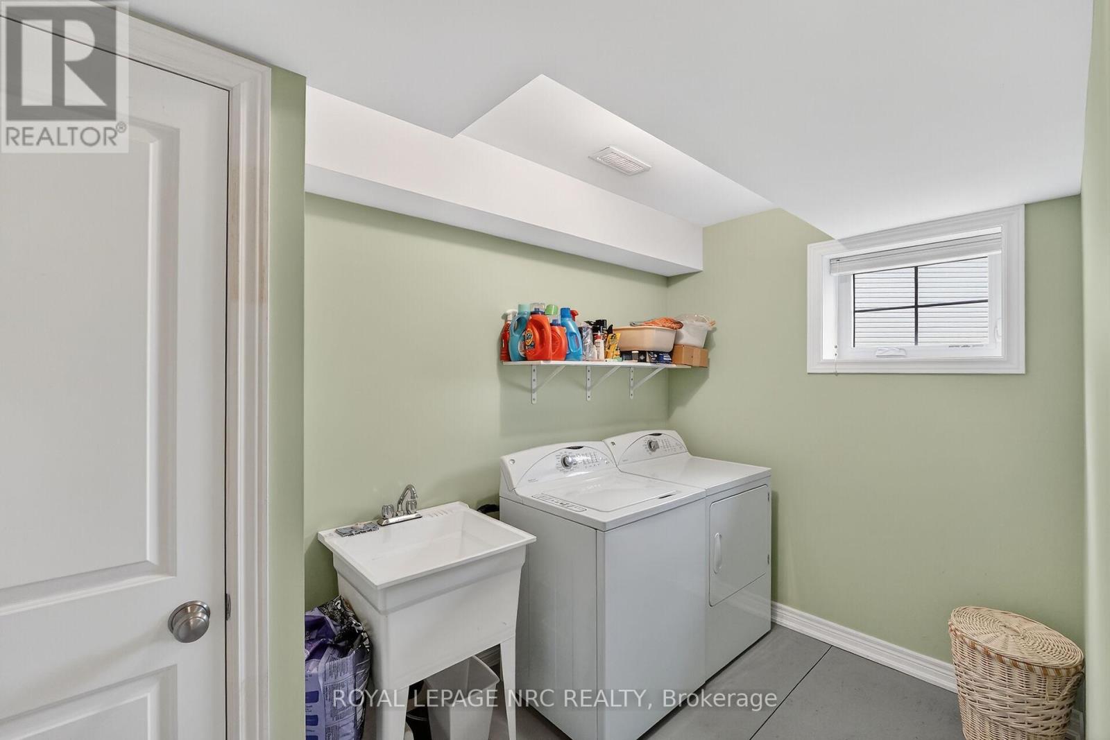 166 Michelle Court, Welland, Ontario  L3C 0A2 - Photo 18 - X12851664