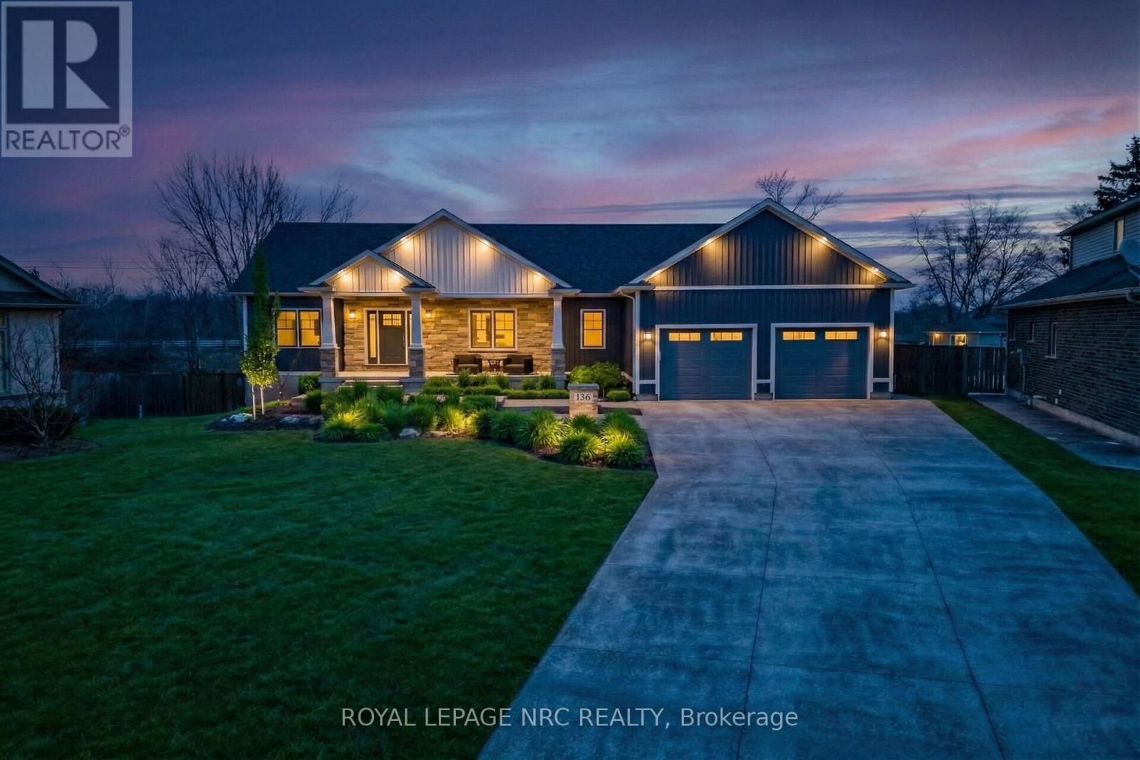 166 Michelle Court, Welland, Ontario  L3C 0A2 - Photo 3 - X12851664