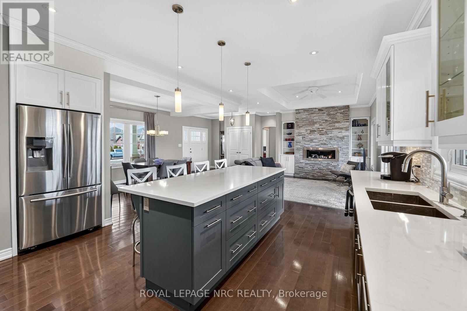 166 Michelle Court, Welland, Ontario  L3C 0A2 - Photo 6 - X12851664