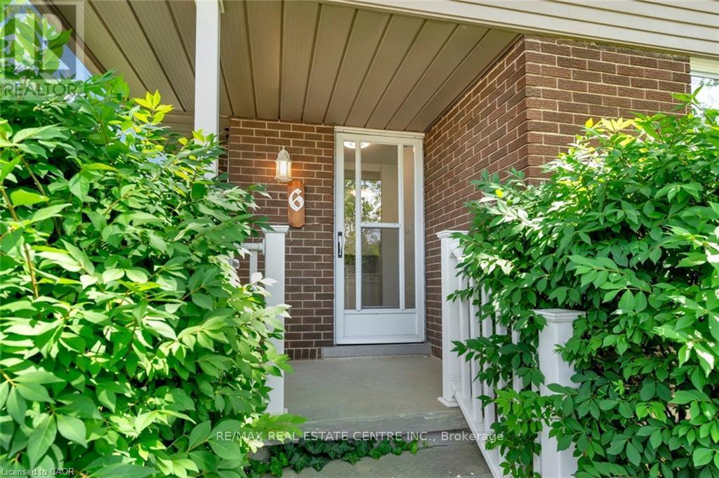 1 - 6 Ruskview Road, Kitchener, Ontario  N2M 4S2 - Photo 2 - X12851690