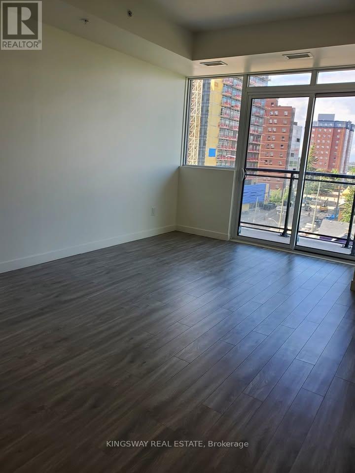 709 - 128 King Street, Waterloo, Ontario  N2J 2X9 - Photo 15 - X12851692