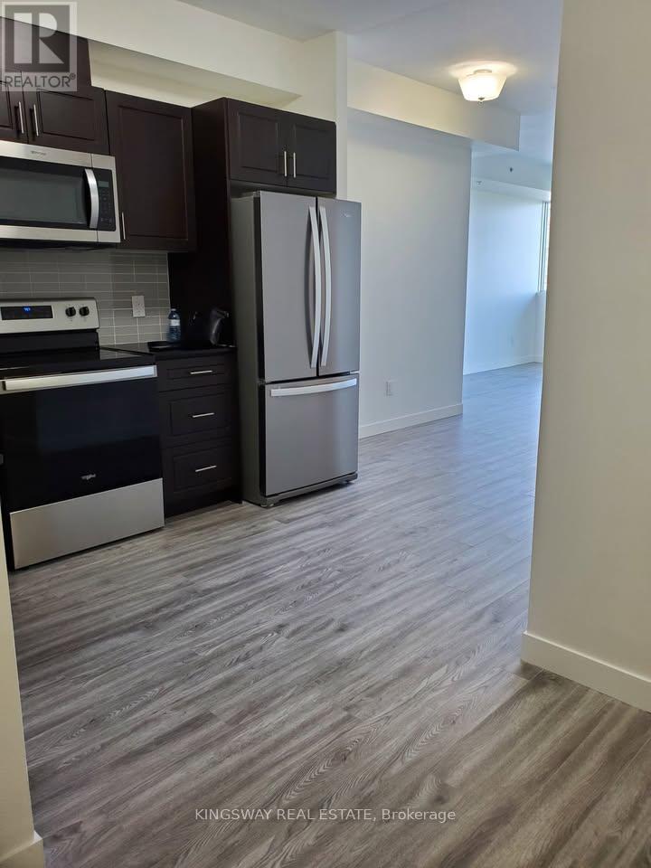 709 - 128 King Street, Waterloo, Ontario  N2J 2X9 - Photo 5 - X12851692