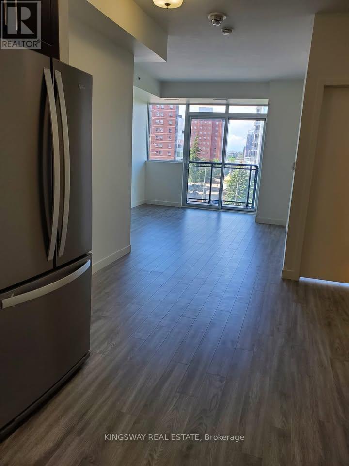 709 - 128 King Street, Waterloo, Ontario  N2J 2X9 - Photo 7 - X12851692