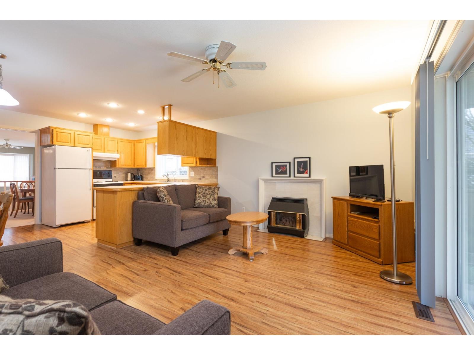 8257 Mcintyre Street, Mission, British Columbia  V2V 6T3 - Photo 16 - R3095048