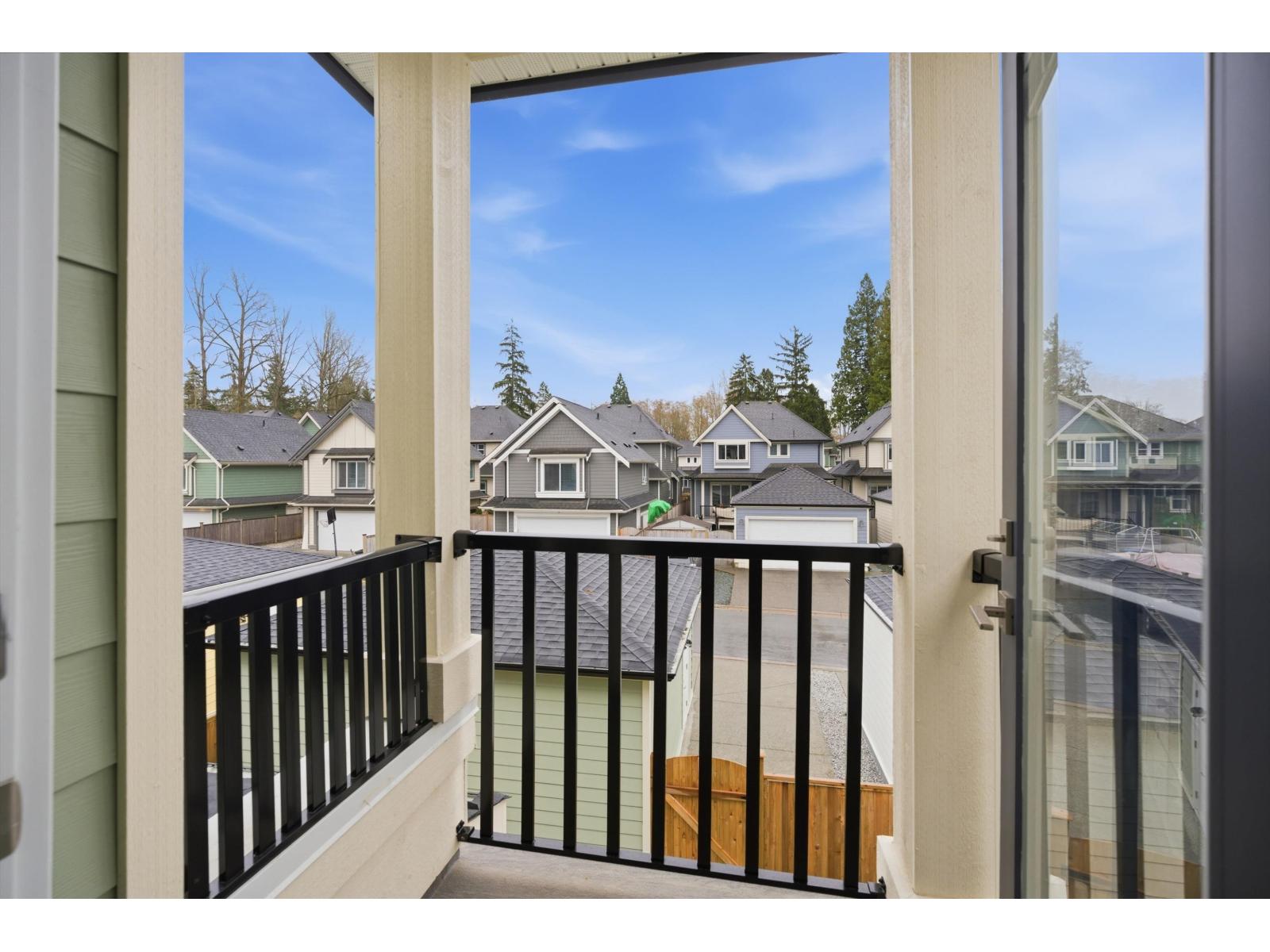 17130 1 Avenue, Surrey, British Columbia  V3Z 9R2 - Photo 9 - R3096649