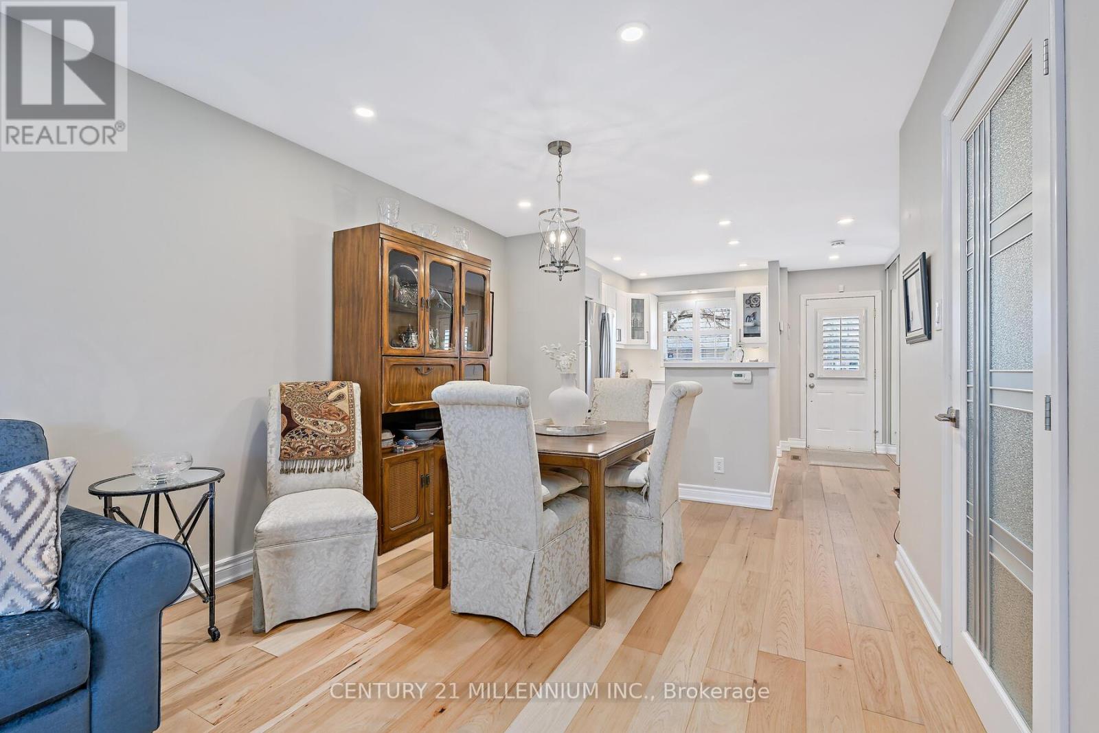 19 - 6699 Falconer Drive, Mississauga, Ontario  L5N 2E3 - Photo 10 - W12851626