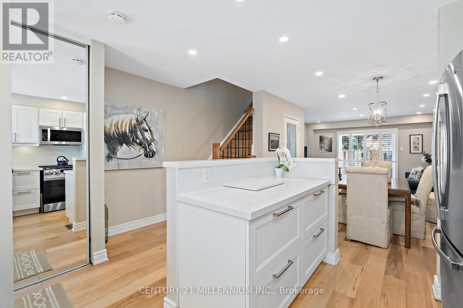 19 - 6699 Falconer Drive, Mississauga, Ontario  L5N 2E3 - Photo 9 - W12851626