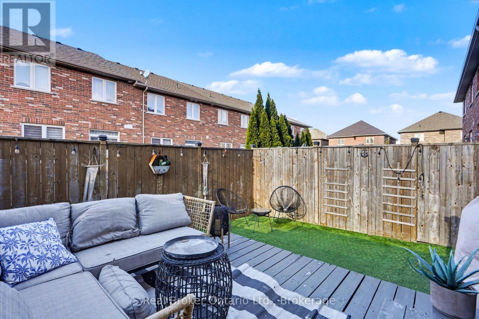 18 - 45 Seabreeze Crescent, Hamilton, Ontario  L8E 0G1 - Photo 29 - X12851782