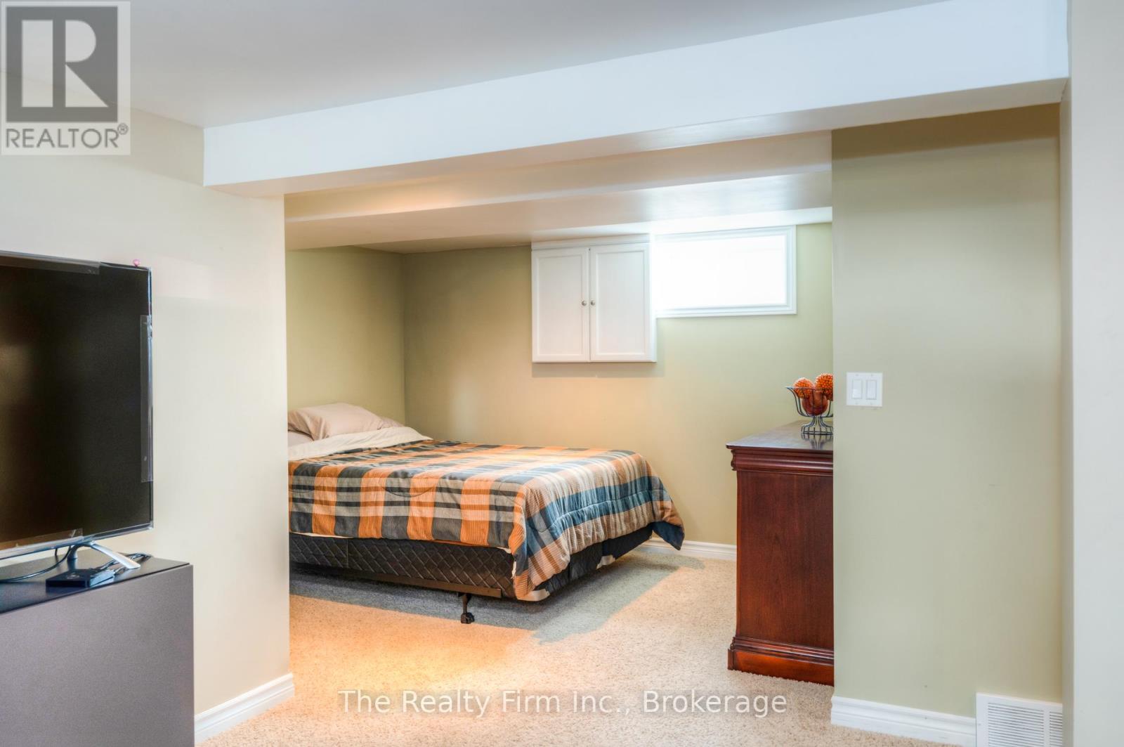 46 2 Avenue, Kitchener, Ontario  N2C 1N5 - Photo 25 - X12851842