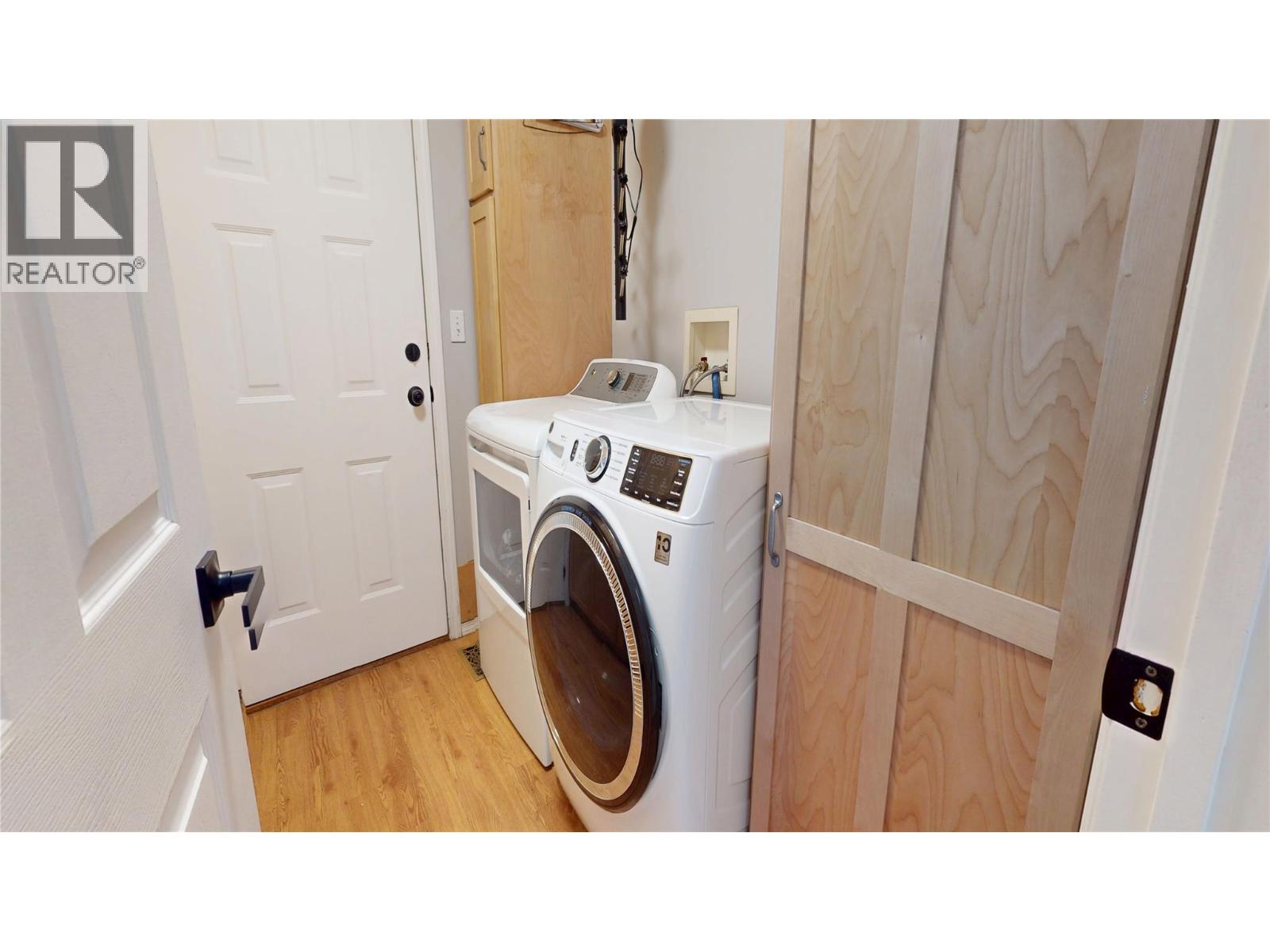 3027 Black Angus Road, Cranbrook, British Columbia  V1C 7C6 - Photo 11 - 10378287