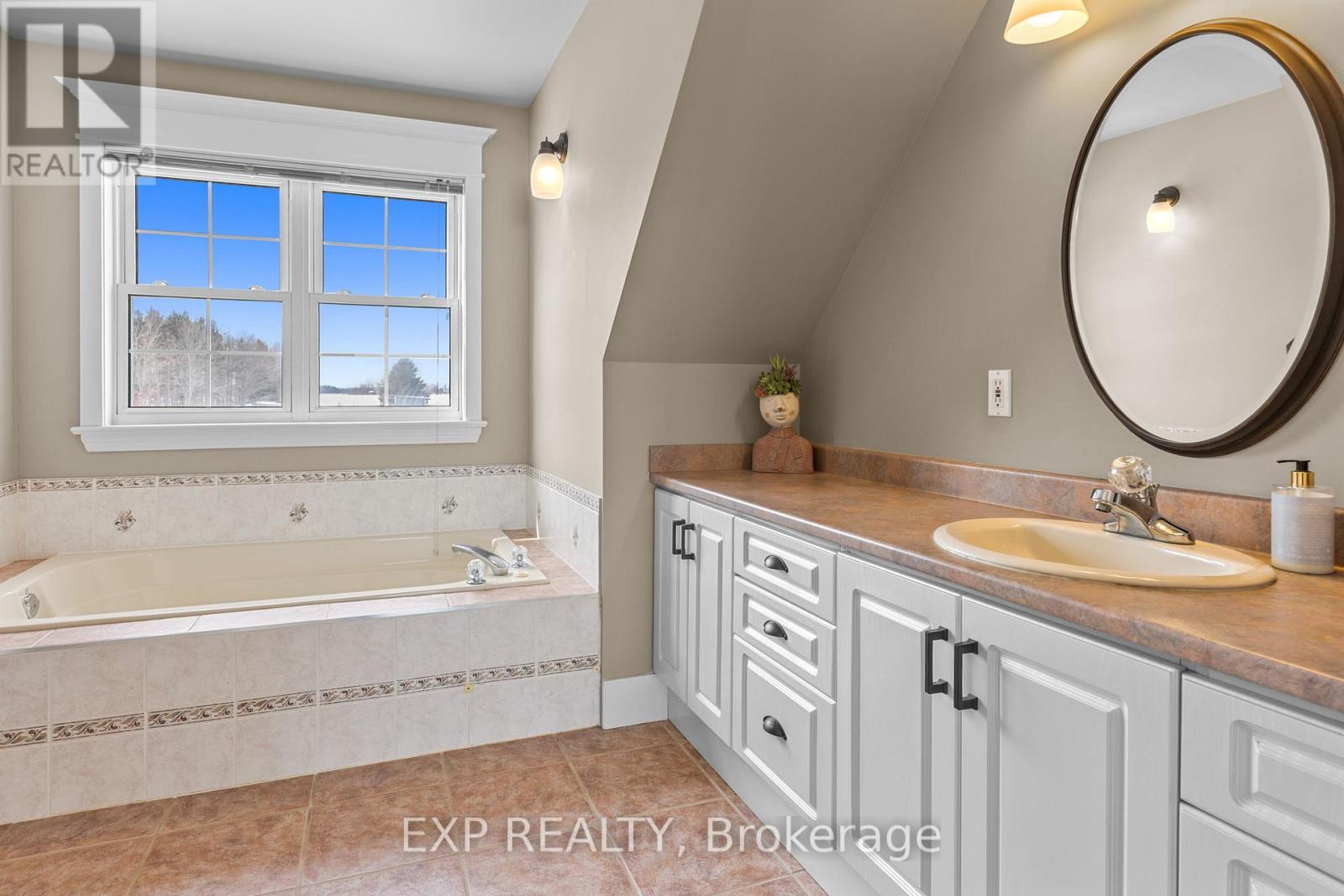 1180 Kilmaurs Side Road, Ottawa, Ontario  K0A 3M0 - Photo 20 - X12851096