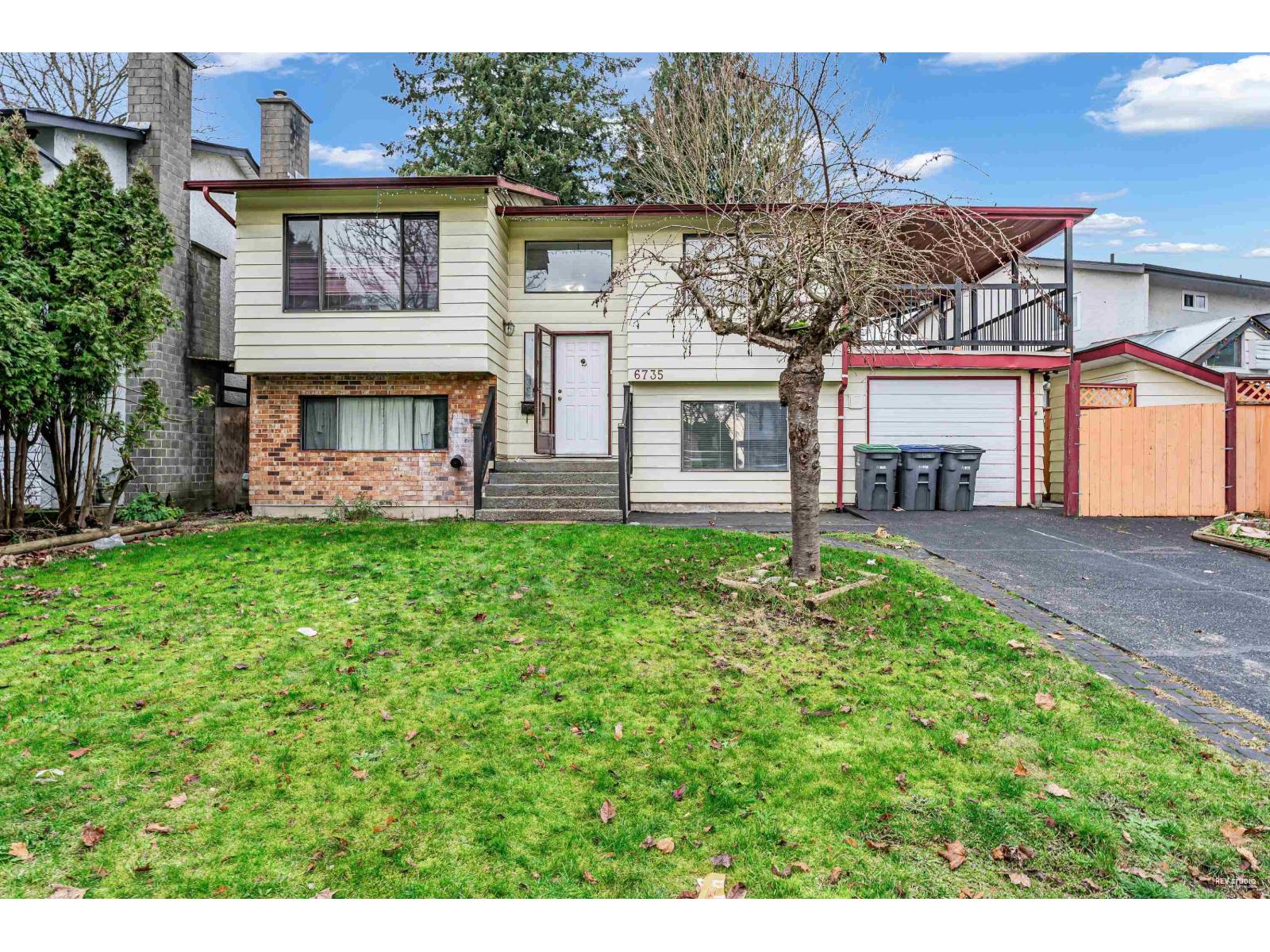 6735 133 STREET, Surrey, British Columbia