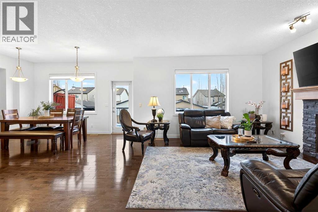 430 Coopers Drive Sw, Airdrie, Alberta  T4B 0C8 - Photo 7 - A2278967