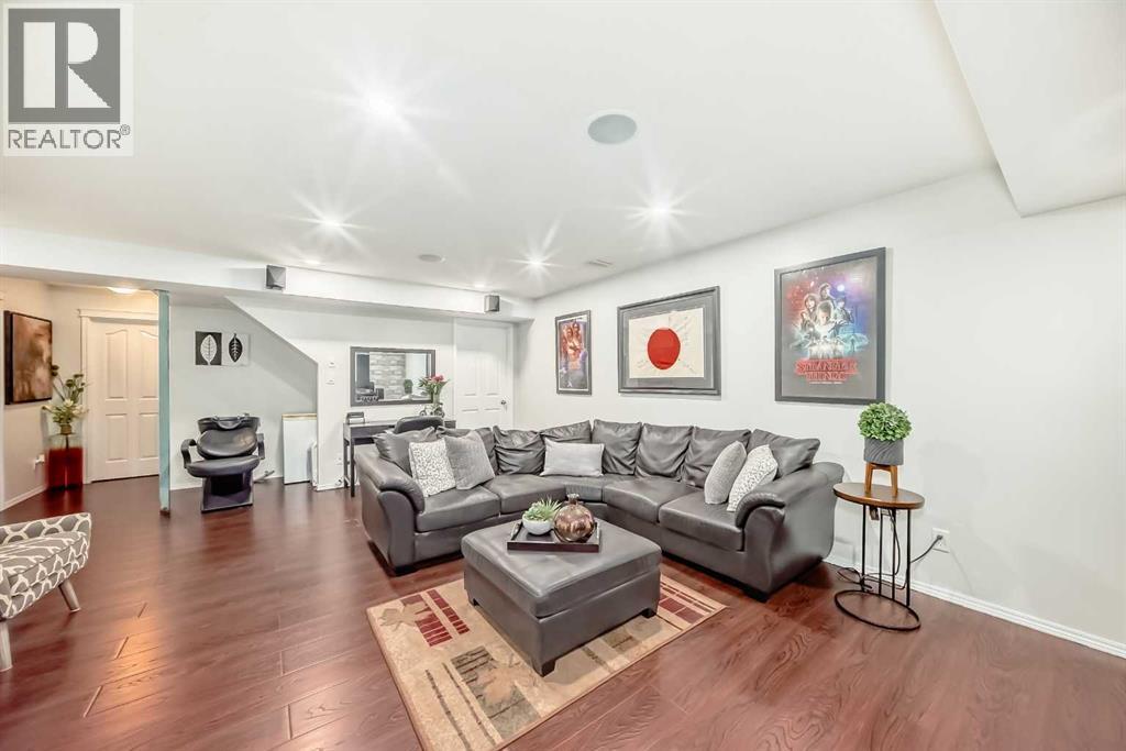 719 Panamount Boulevard Nw, Calgary, Alberta T3K 0P7 - Photo 29 - A2279976