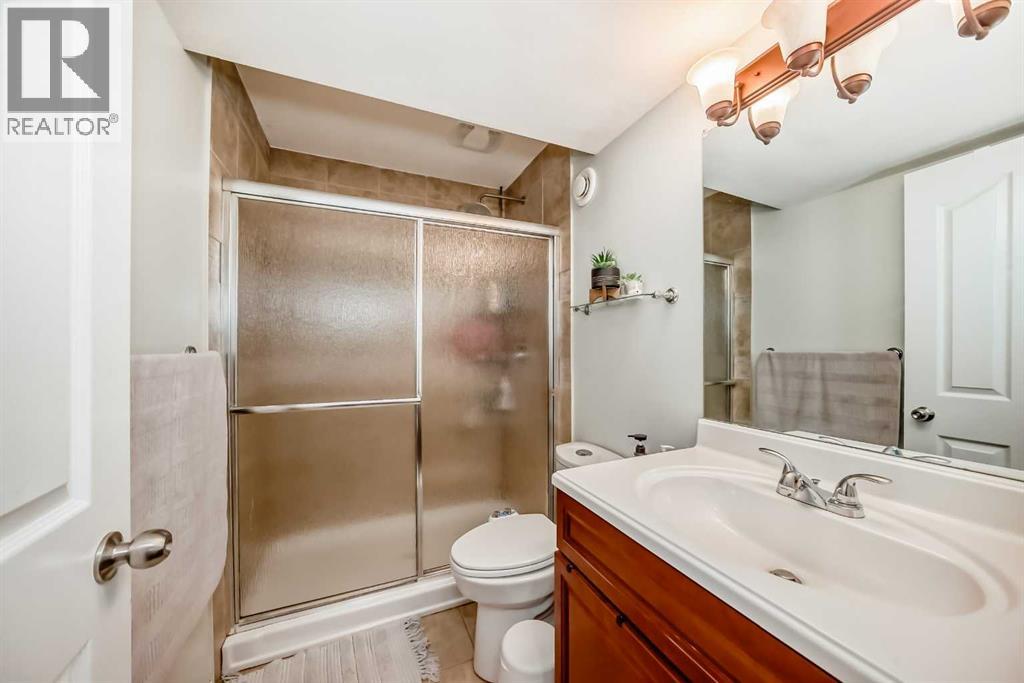 719 Panamount Boulevard Nw, Calgary, Alberta T3K 0P7 - Photo 33 - A2279976