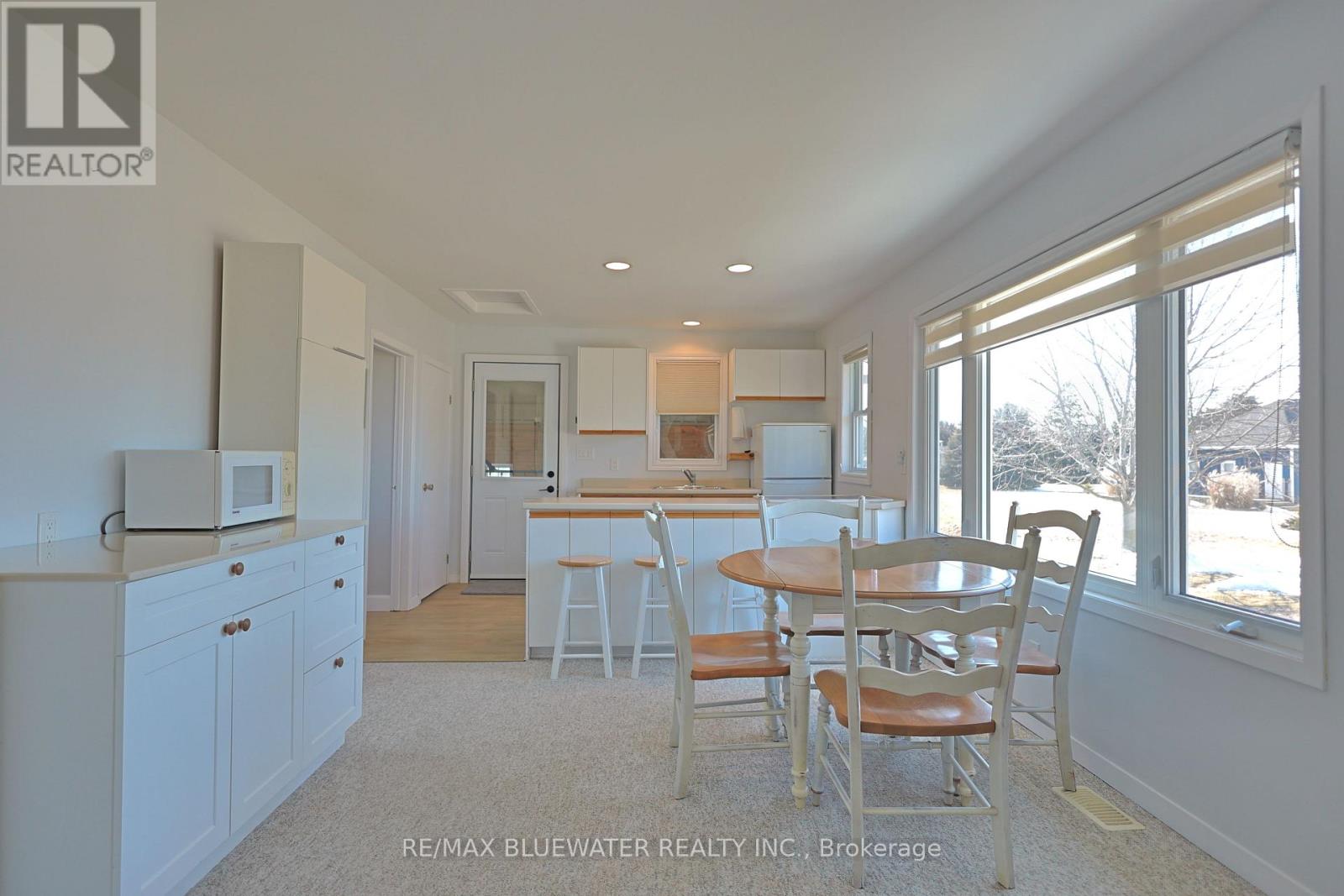 71224 Sandra Street, Bluewater (Hay), Ontario  N0M 1N0 - Photo 3 - X12851806