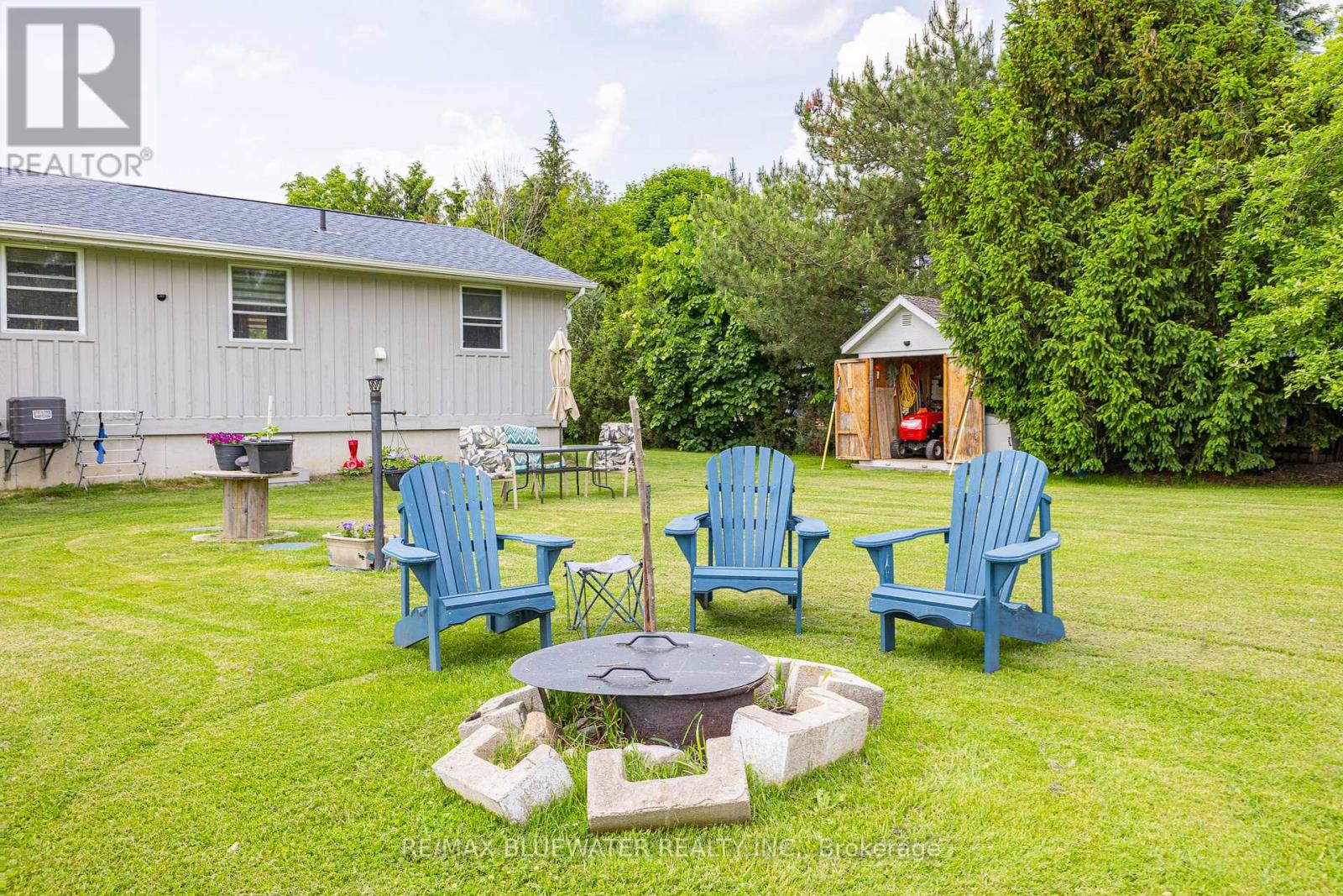 71224 Sandra Street, Bluewater (Hay), Ontario  N0M 1N0 - Photo 31 - X12851806