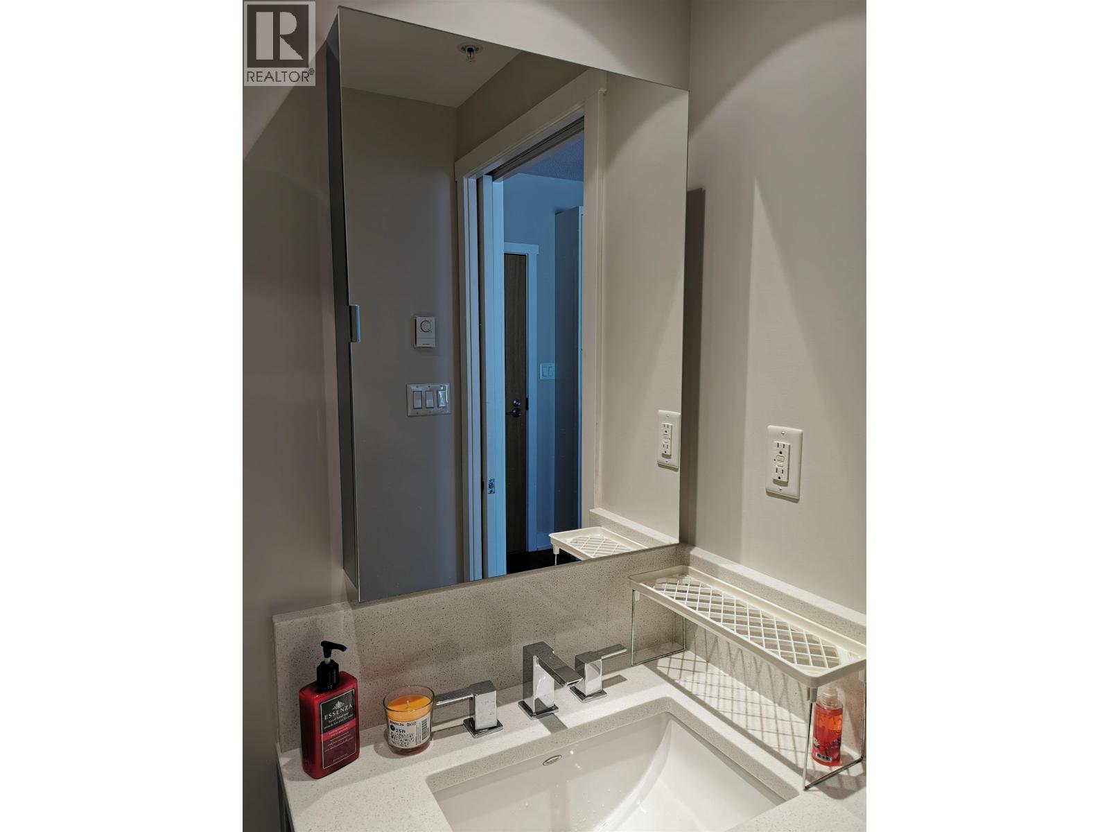 232 1777 W 7th Avenue, Vancouver, British Columbia  V6J 0E5 - Photo 4 - R3091899