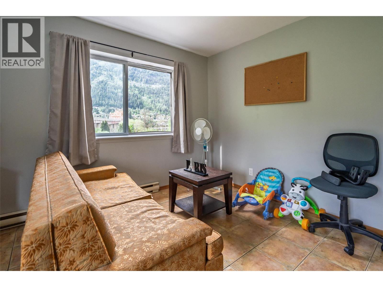 920 Nelson Avenue, Nelson, British Columbia  V1L 2N9 - Photo 44 - 10348063