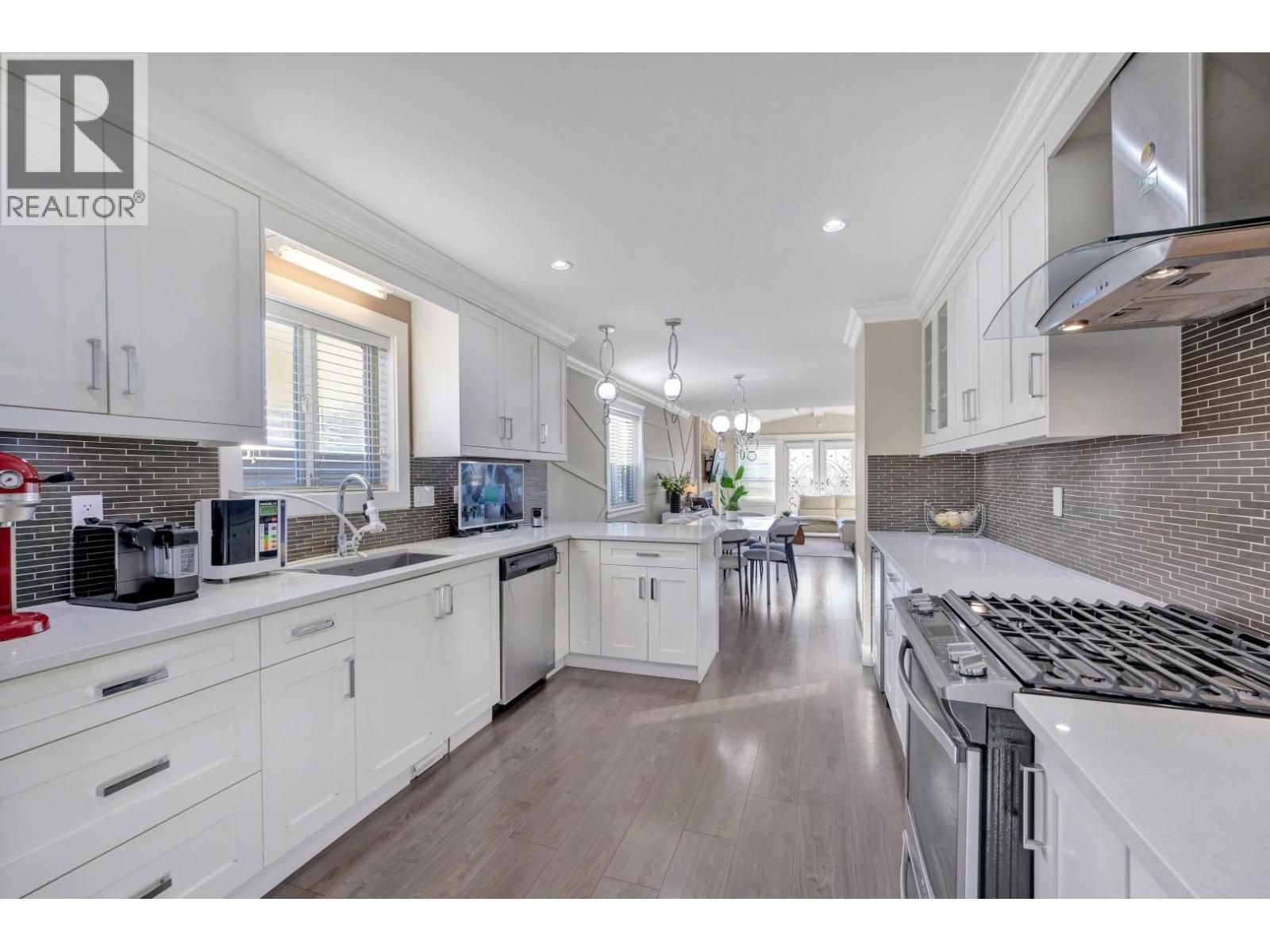 221 Campbell Street, New Westminster, British Columbia  V3M 5K8 - Photo 18 - R3088275