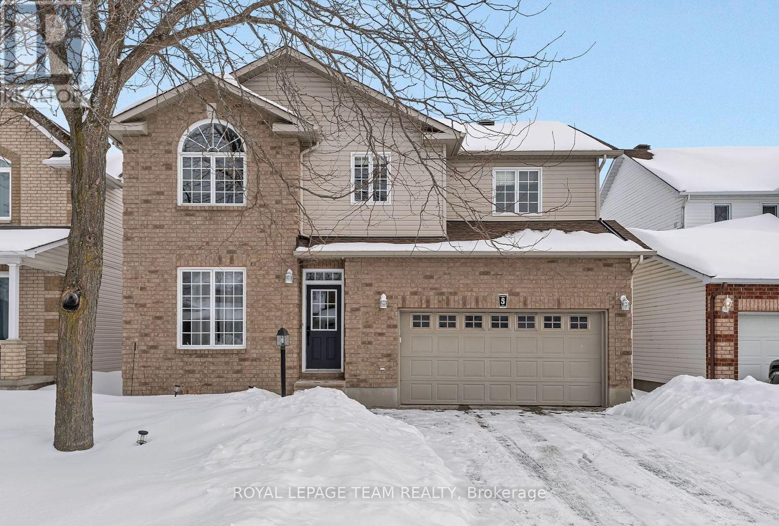 On a quaint cul-de-sac, in the heart of Timbermere "Stittsville's best little neighbourhood" you'll find this 4 bed, 4 bath gem. Situated on a rare, 200 foot-long double lot, with no rear neighbours, this home boasts a massive fully fenced backyard with plenty of space for rambunctious family fun. The home itself consists of a bright, open concept, main floor with new engineered hardwood, and 9 foot ceilings. Relish cozy evenings by the double sided fireplace in the living/dining area and whip up culinary delights in the updated kitchen. There's dual access to the large deck through patio doors or the custom mudroom right next to the main level powder room. Upstairs you'll find newly carpeted bedrooms, including the lovely primary retreat with vaulted ceilings, bright palladian windows, ample dual closets and a full en-suite. There are 3 additional bedrooms, a convenient 2nd floor laundry room w/storage and family bath. The finished lower level has two spaces ideal for a gym or office and a 2 piece bath. The home features a 2 car garage, interlock driveway and is just minutes off the Queensway. As you will see on the attached video, Sundew Court is a safe, family friendly dead end street close to everything that Timbermere has to offer (shopping, schools, parks, transit, golf, recreation, bike and walking paths). (id:48254)