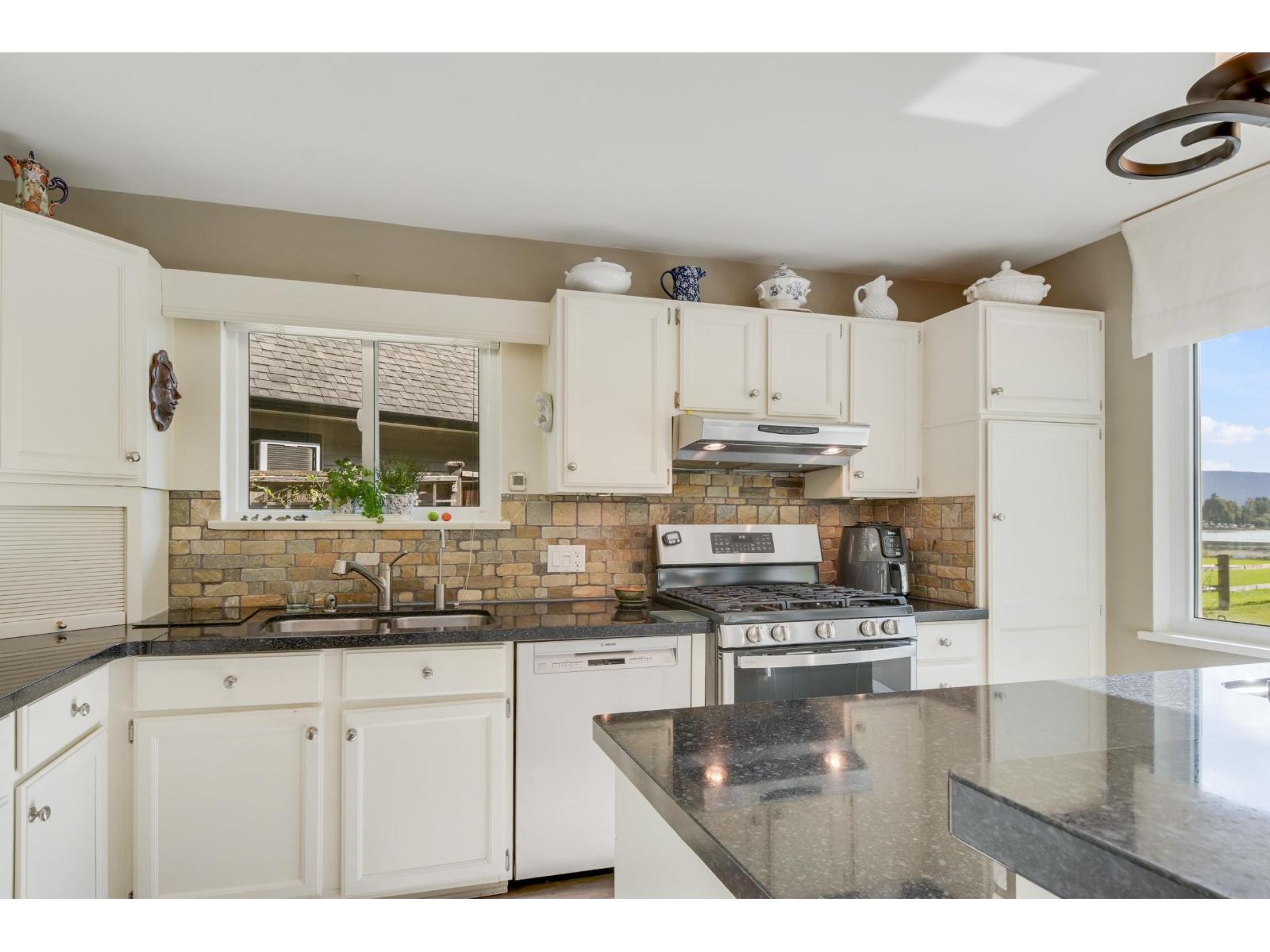 35042 Sward Road, Mission, British Columbia  V2V 7H2 - Photo 16 - R3096767