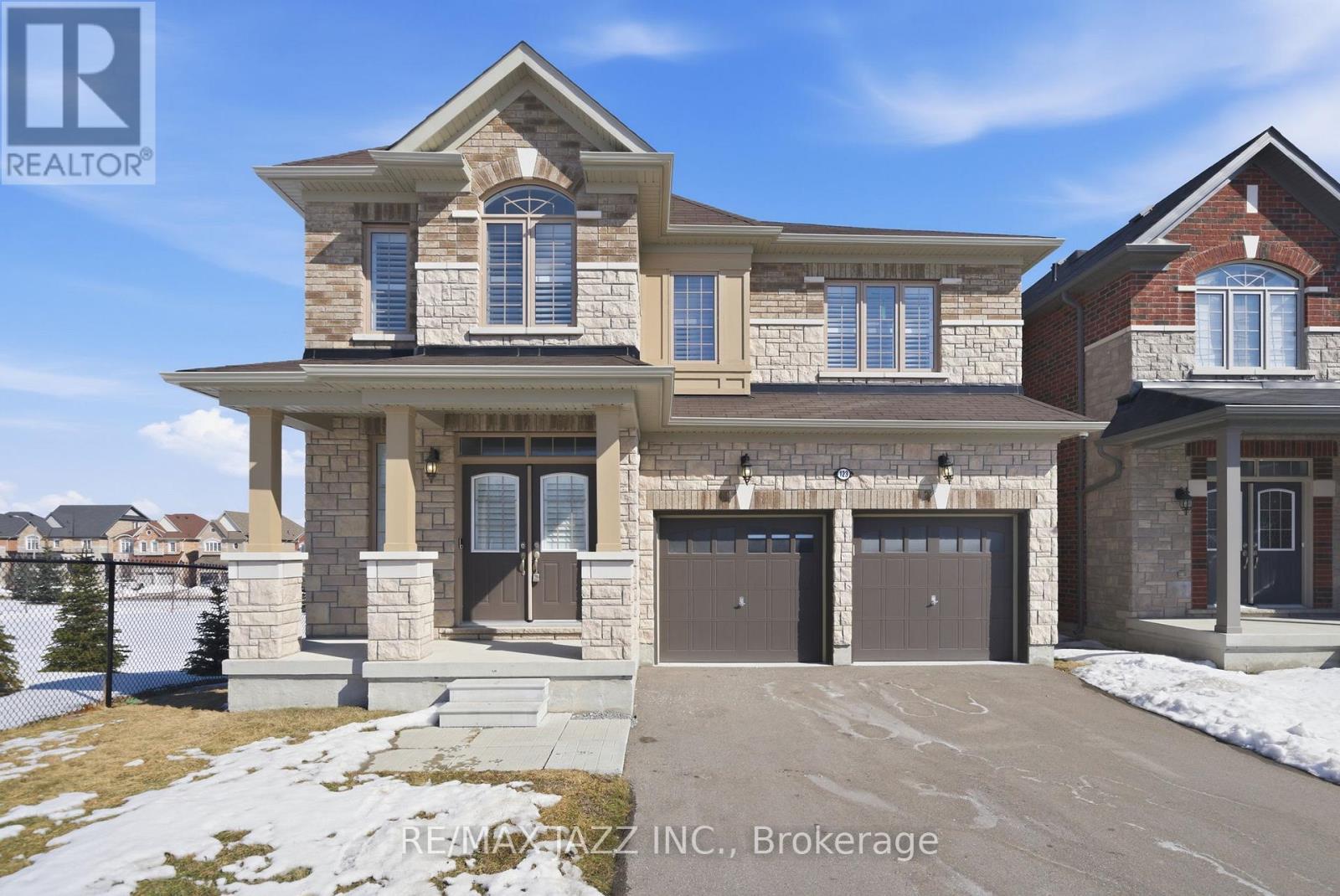 123 WOOLACOTT LANE, Clarington, Ontario
