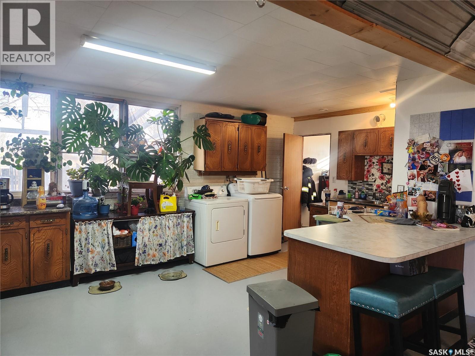 421 4th Street, Chaplin, Saskatchewan  S0H 0V0 - Photo 3 - SK028646