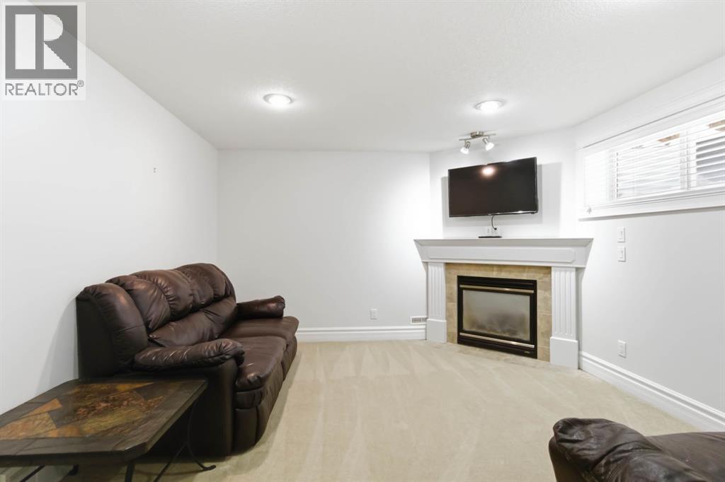 157 Mayflower Crescent, Fort Mcmurray, Alberta  T9K 0H1 - Photo 31 - A2287242