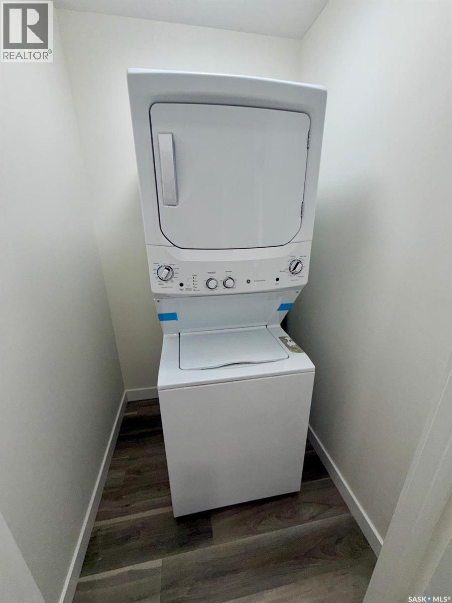 2978 Green Brook Road, Regina, Saskatchewan  S4V 3Z6 - Photo 14 - SK029355