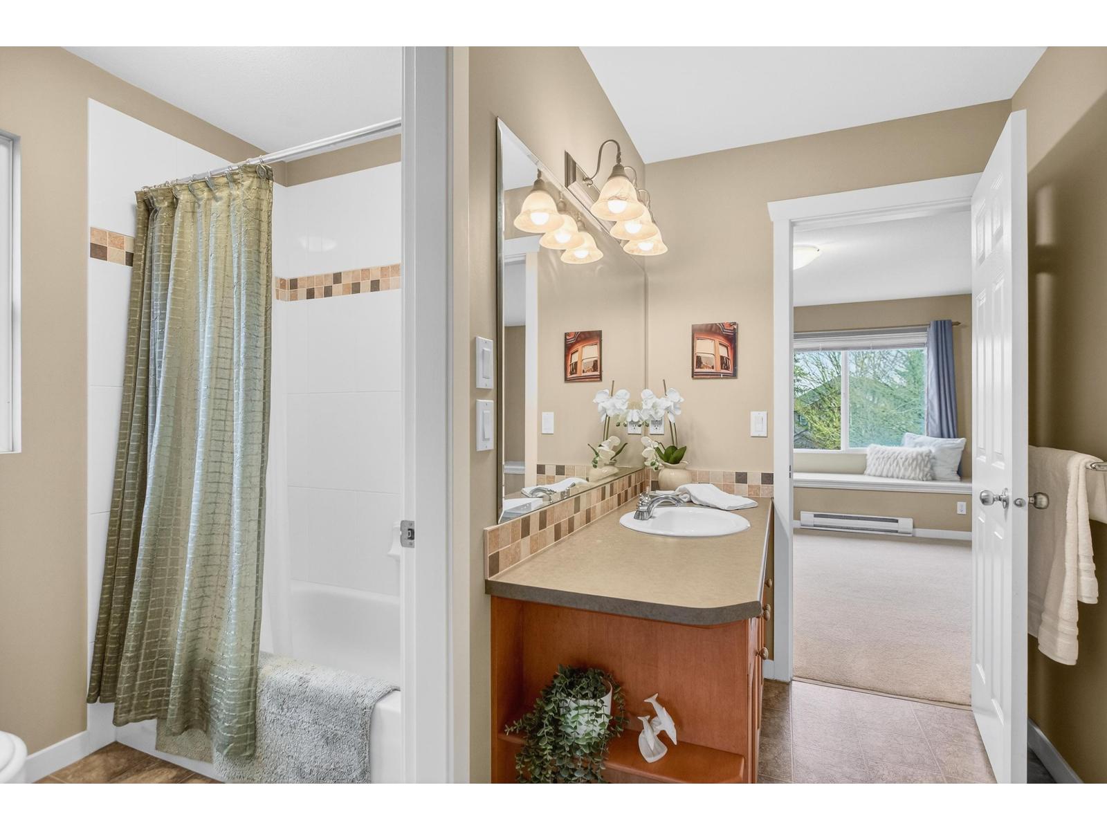 7134 196a Street, Langley, British Columbia  V2Y 2Z9 - Photo 29 - R3096754