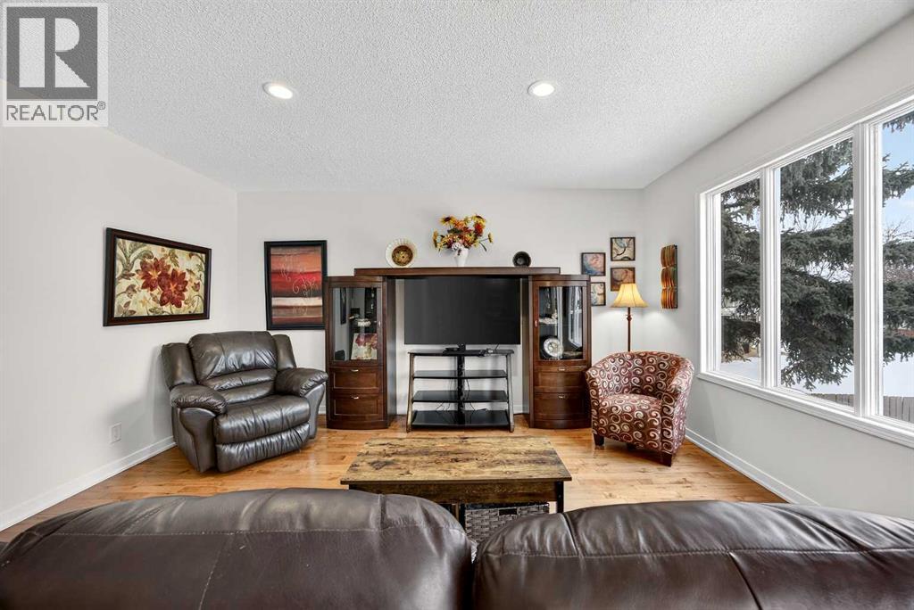 91 Hawkley Valley Road Nw, Calgary, Alberta  T3G 3B8 - Photo 12 - A2289963