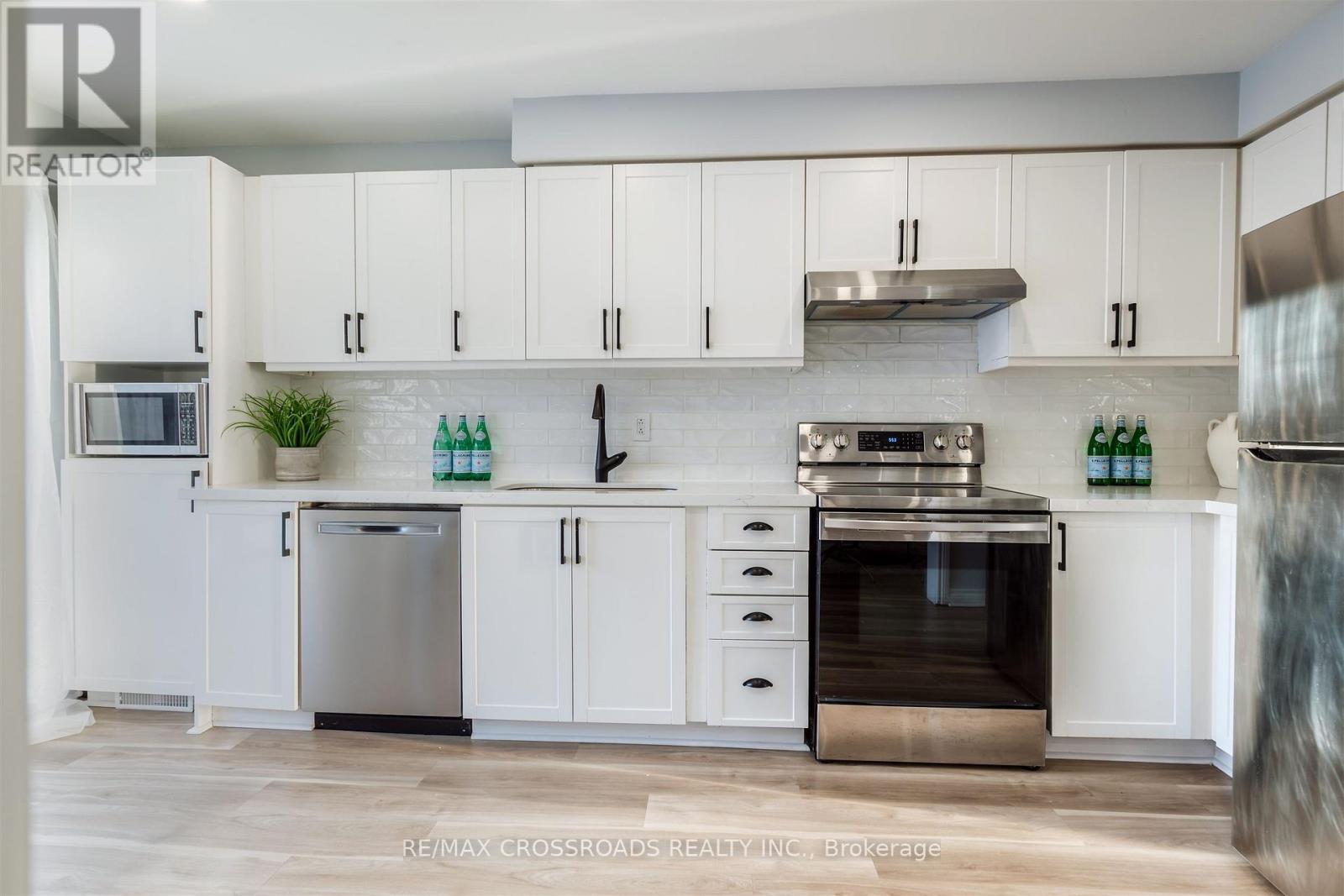 32 Trudeau Drive, Clarington (Bowmanville), Ontario  L1C 4K1 - Photo 14 - E12851758