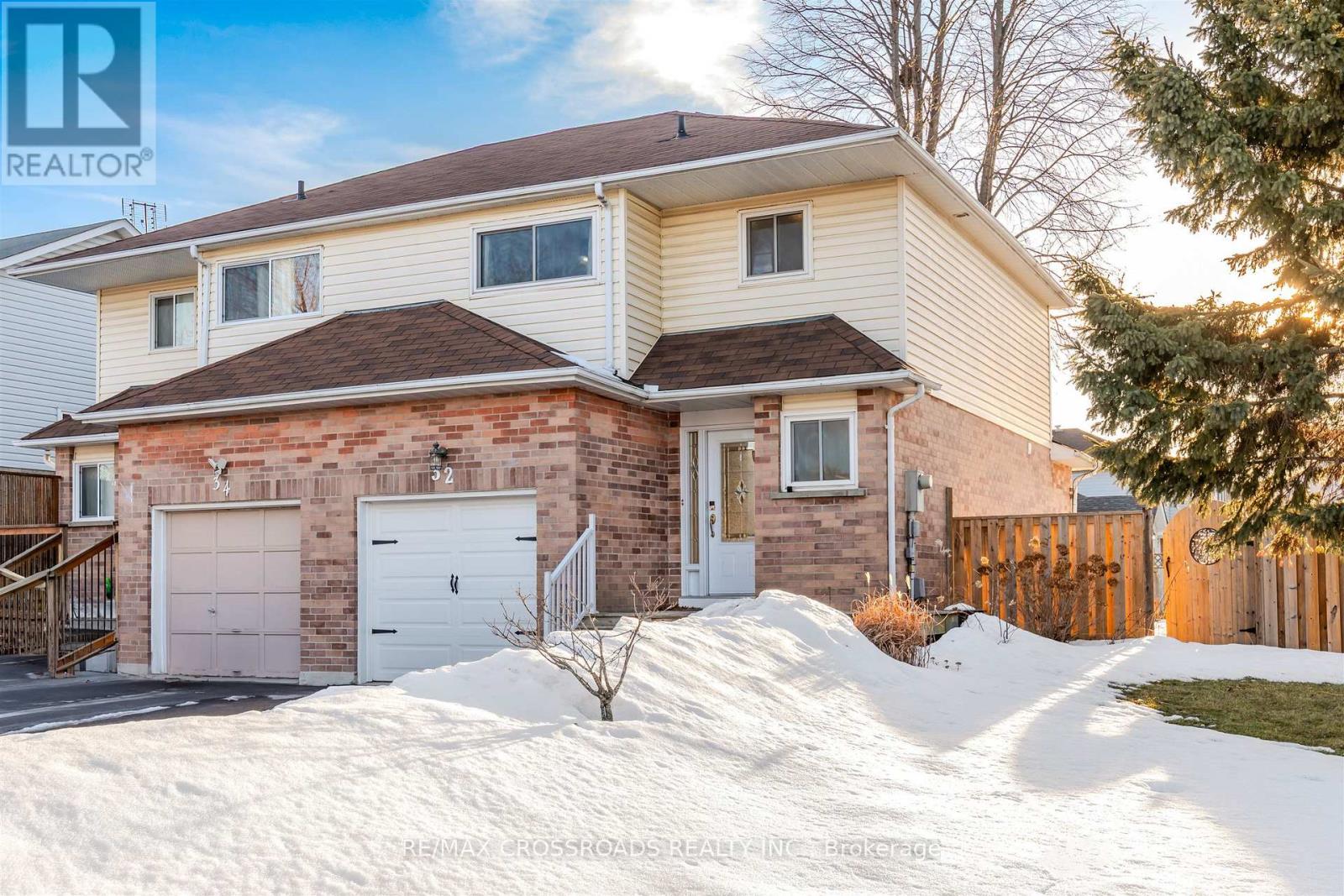 32 Trudeau Drive, Clarington (Bowmanville), Ontario  L1C 4K1 - Photo 2 - E12851758