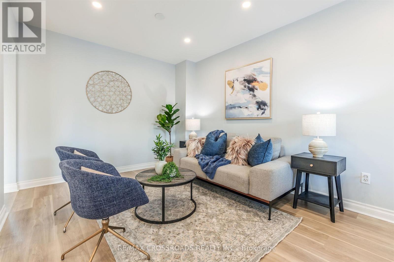 32 Trudeau Drive, Clarington (Bowmanville), Ontario  L1C 4K1 - Photo 7 - E12851758