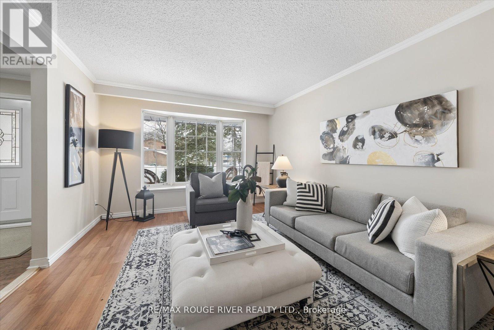 1 Worfolk Place, Whitby, Ontario  L1N 6Z2 - Photo 5 - E12851834