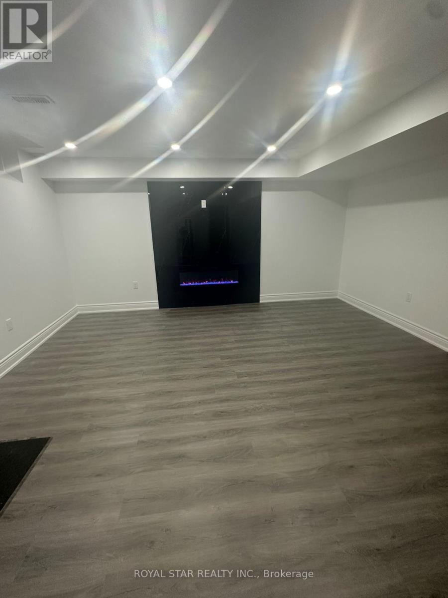 Bsmt - 89 Forest Edge Crescent, East Gwillimbury, Ontario  L9N 0S6 - Photo 9 - N12851774