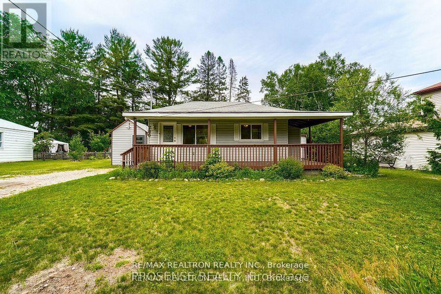 780 William Street, Innisfil, Ontario  L9S 2G3 - Photo 1 - N12851794