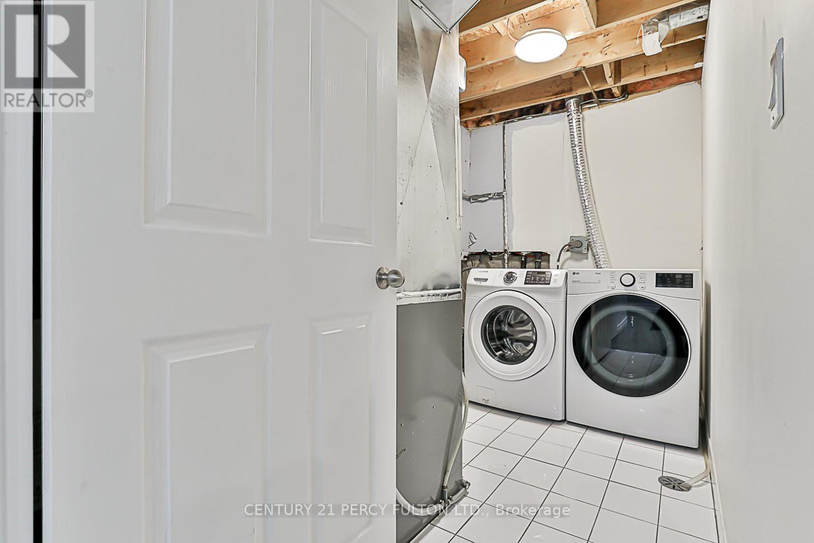 53 Miley Drive, Markham (Markville), Ontario  L3R 4V1 - Photo 22 - N12851830