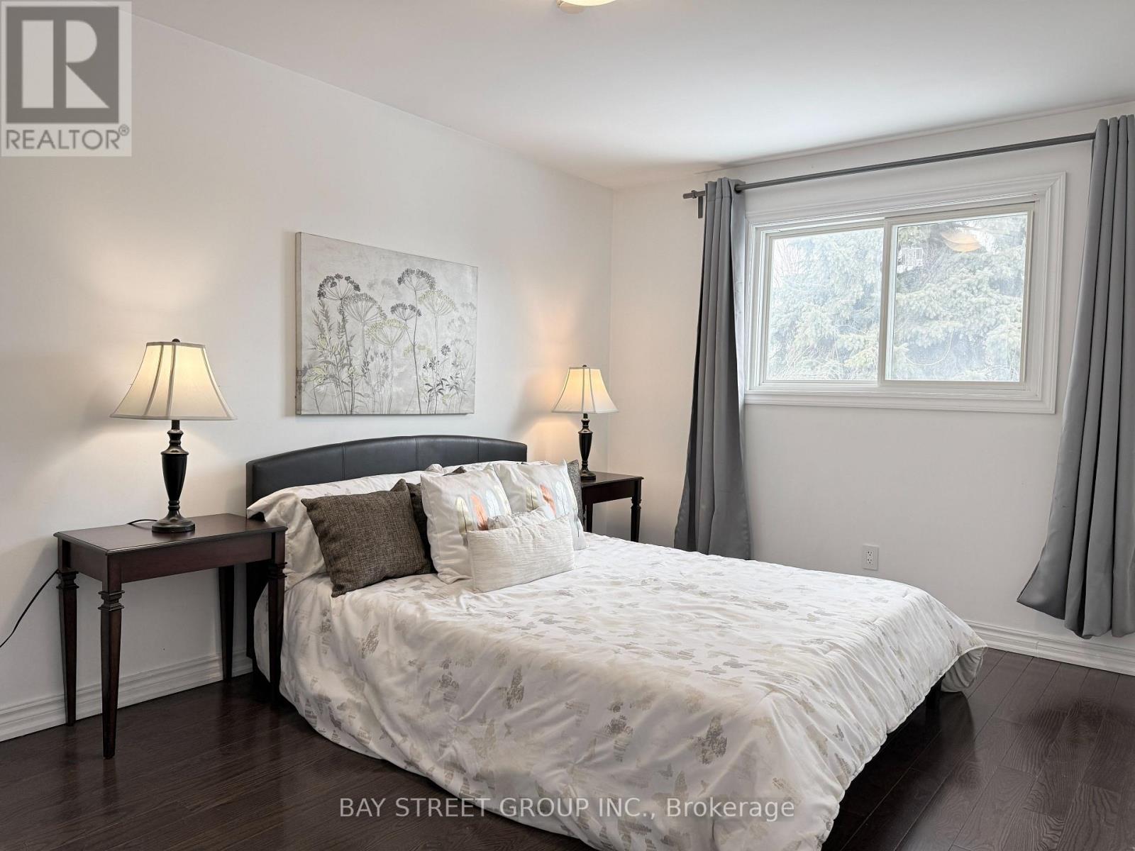 212 Risebrough Circuit, Markham, Ontario  L3R 3H9 - Photo 18 - N12851840