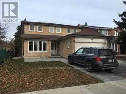 212 Risebrough Circuit, Markham, Ontario  L3R 3H9 - Photo 2 - N12851840