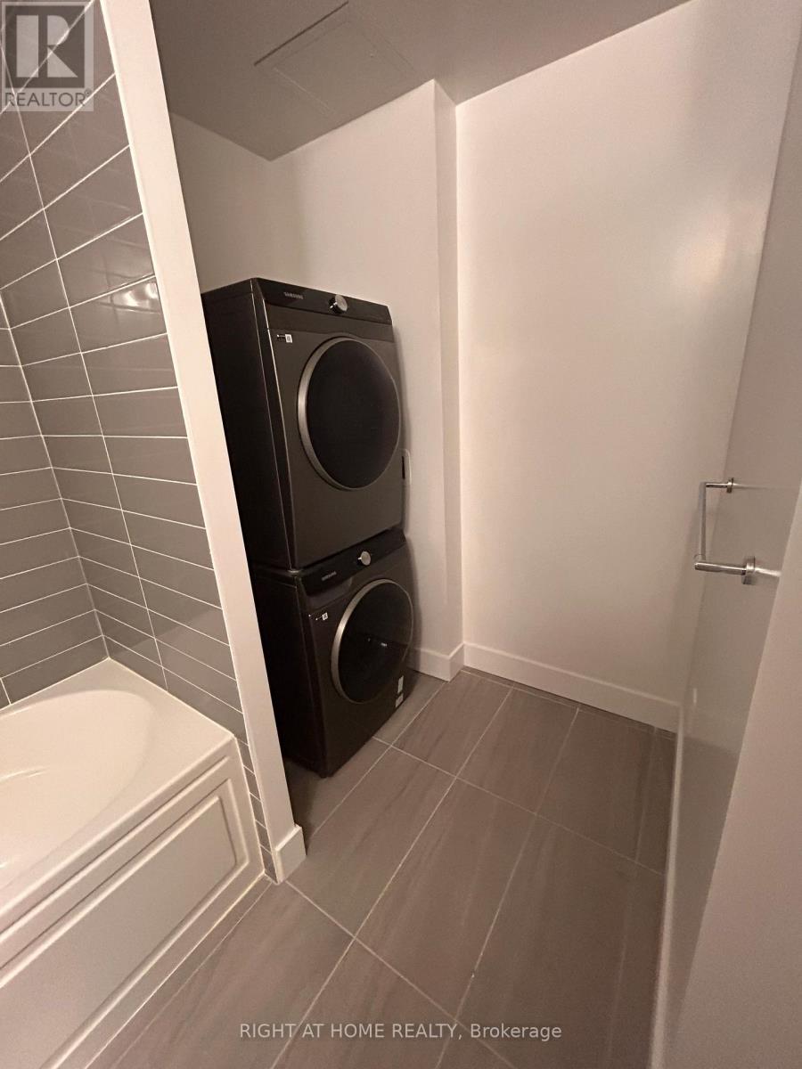 323 - 2343 Khalsa Gate, Oakville, Ontario  L6M 4J2 - Photo 17 - W12851748