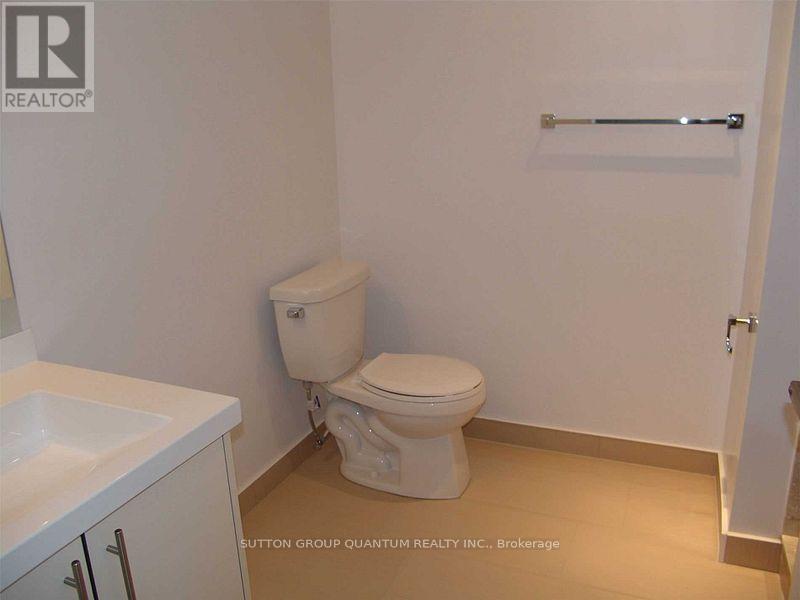 1506 - 55 Speers Road, Oakville, Ontario  L6K 3R6 - Photo 17 - W12851796