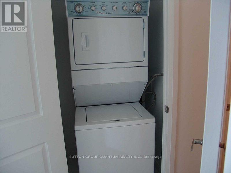 1506 - 55 Speers Road, Oakville, Ontario  L6K 3R6 - Photo 18 - W12851796